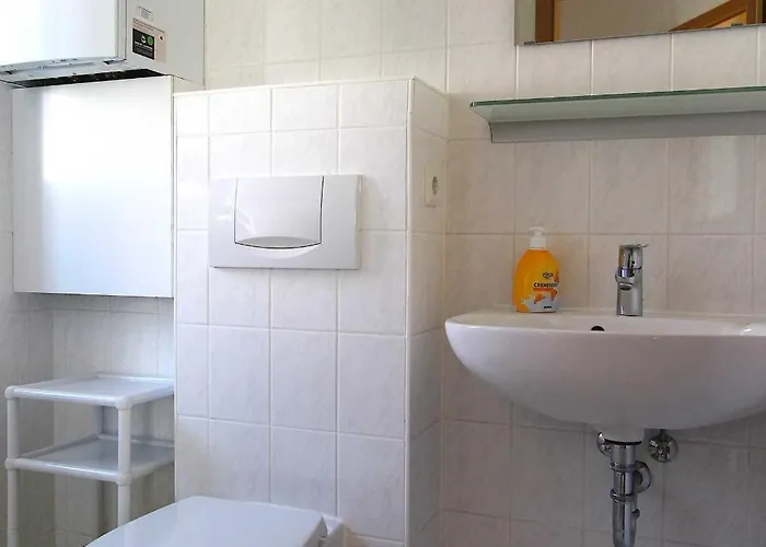 Leuchtturmstrasse Haus 15, Nur 100 M Vom Entfernt شقة ريريك